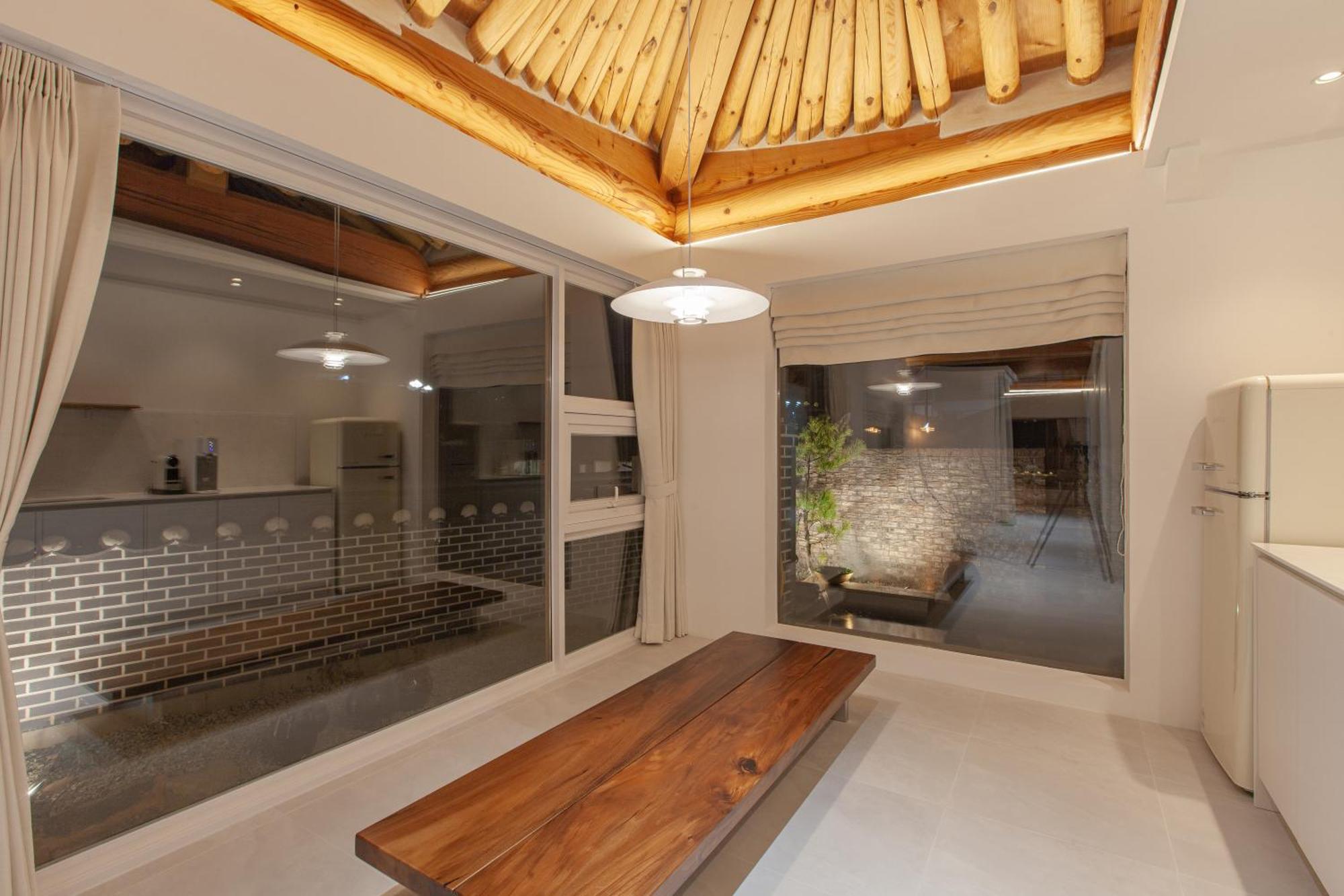 Cheong-Yeon, The Korean Traditional House Hanok In Jeonju Hanok Village Exterior foto
